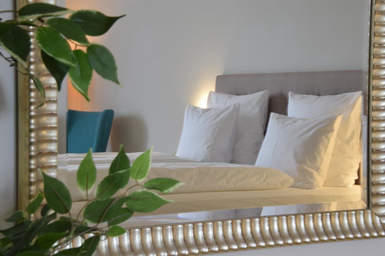 Europest Luxury Suites Будапеща Екстериор снимка